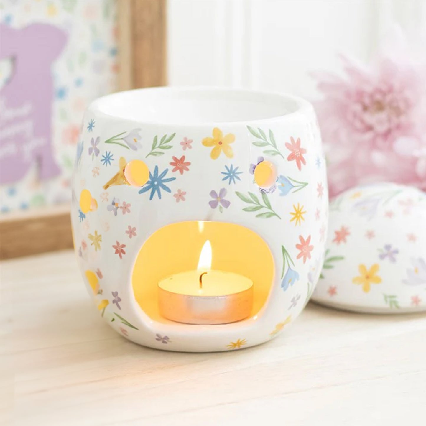Spring Floral Print Egg Oil Burner and Wax Warmer