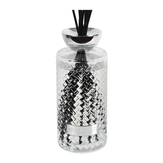 Woodbridge Pure Linen 1000ml reed diffuser bottle with reeds